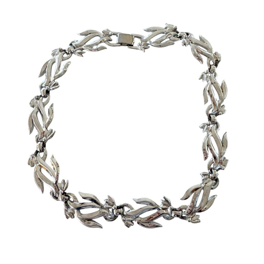 Bergere Silver Tone Metal Choker Collar Leaf Necklace